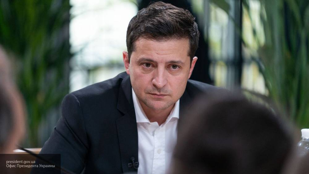 Владимир Зеленский - Франц Клинцевич - Клинцевич: Зеленский лишил украинцев российских соцсетей по указу от "хозяина" - nation-news.ru - Россия - Украина - Киев