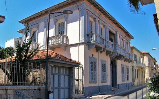 королева Виктория - Марафевтогитонья - колоритный район в сердце Лимассола - vkcyprus.com