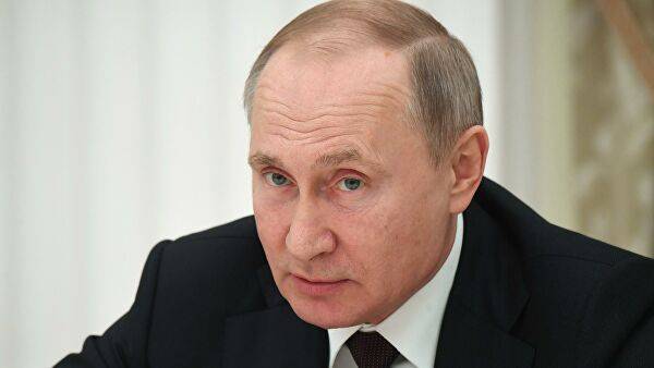 Владимир Путин - Михаил Мурашко - «Бюрократическая канитель»: Путин потребовал заплатить медикам - newtvnews.ru - Россия