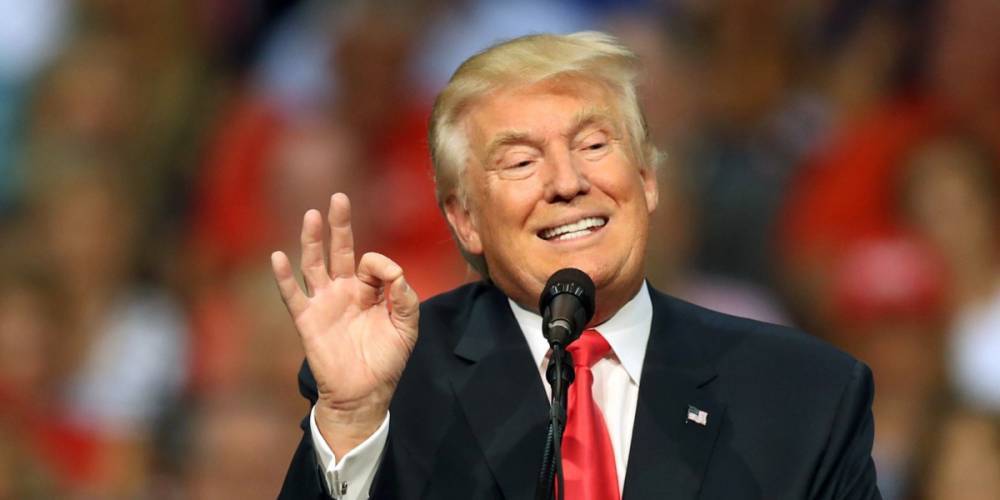 Дональд Трамп - Мария Захарова - Трамп объявил о разработке в США "супер-пупер-ракеты" - ruposters.ru - Россия - Китай - США