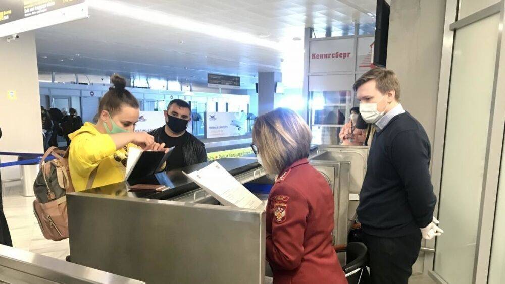 Евгений Дитрих - Минтранс назвал возможную дату восстановления внутреннего авиасообщения - riafan.ru - Москва - Россия