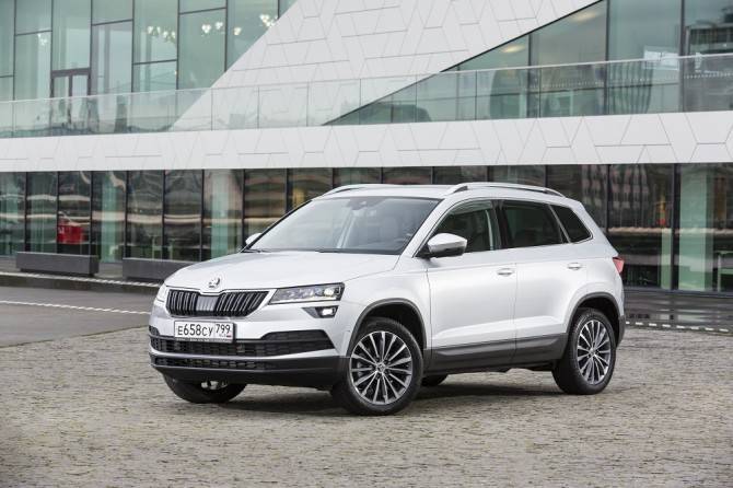 Skoda в апреле вошла в пятерку лидеров на российском рынке - autostat.ru - Россия