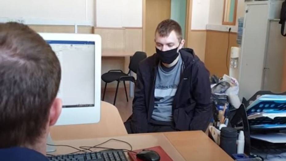 Адольф Гитлер - Вячеслав Круглов - "Шутка не удалась": три человека признались в размещении фото нацистов - dp.ru - Германия - Пермь - Ульяновск - Самара