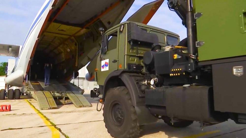Российские военные возвращаются после санитарных работ в Сербии. - riafan.ru - Россия - Сербия