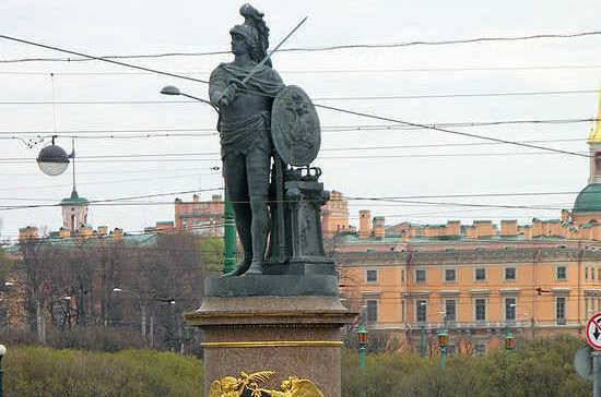 Почему памятник Суворову в Санкт-Петербурге не похож на знаменитого полководца - pnp.ru - Санкт-Петербург