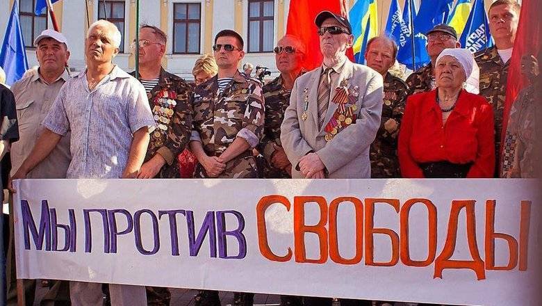 Психоаналитик: «Народ в России не верит никому, потому что знает себя...» - newizv.ru - Россия
