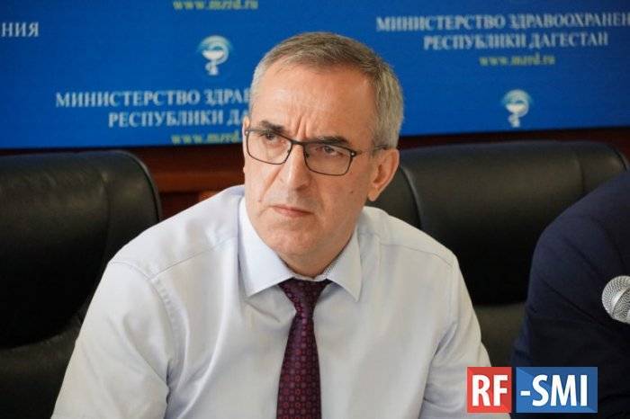 Руслан Курбанов - Джамалудин Гаджиибрагимов - В Дагестане более 40 врачей умерли от коронавируса и «внебольничной пневмонии» - rf-smi.ru - респ. Дагестан