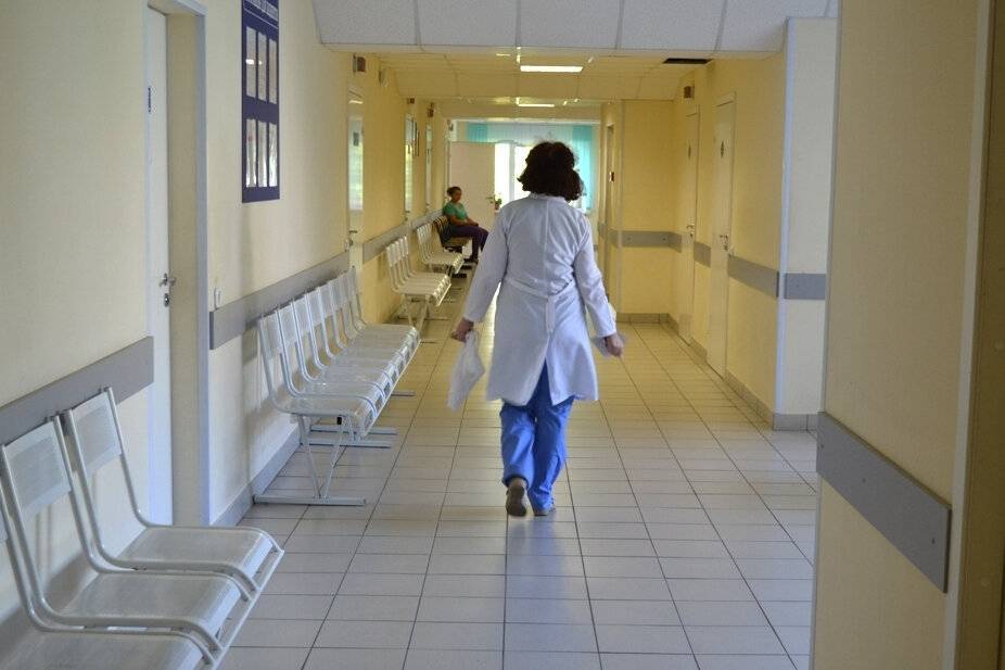 Правительство “накосячило”: стало известно, почему медикам не платили надбавки - readovka.news