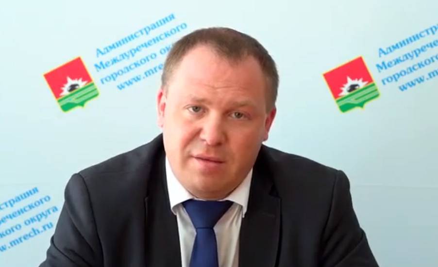 Главврач кузбасской больницы призвал не пугаться врачей в защитных костюмах - gazeta.a42.ru - Междуреченск