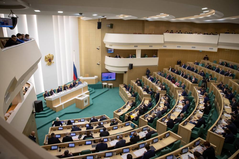 Олег Морозов - Питер Стано - Сенатор ответил на обвинение Еврокомиссии в дезинформации о коронавирусе - vm.ru - Россия - США