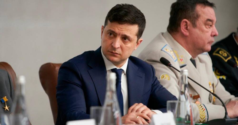 Владимир Зеленский - Яков Осадчий - В ЛНР обвинили Зеленского в нежелании решать конфликт в Донбассе миром - ren.tv - Украина - Луганская обл. - ЛНР