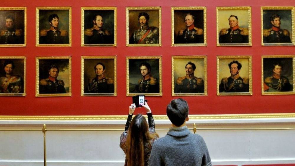 Владимир Зеленский - Юрий Ткачев - На Украине отреагировали на санкции Зеленского против Эрмитажа и МГУ - riafan.ru - Россия - Украина - Киев