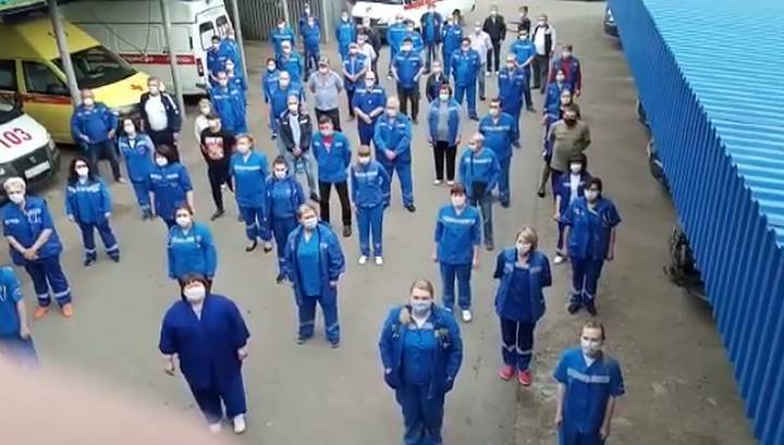 В областях идут проверки по случаям невыплат надбавок медикам - vesti.ru - Краснодарский край - район Кавказский