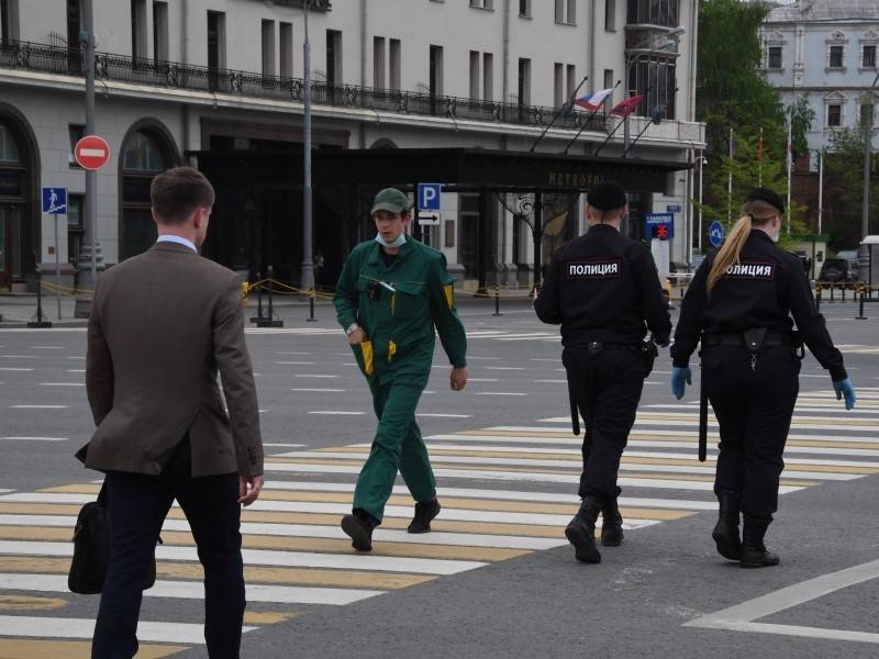 Петр Бирюков - Москва съэкономит на бордюрах, Китай обиделся на Австралию. Новости к утру 18 мая - sobesednik.ru - Москва - Китай - Австралия