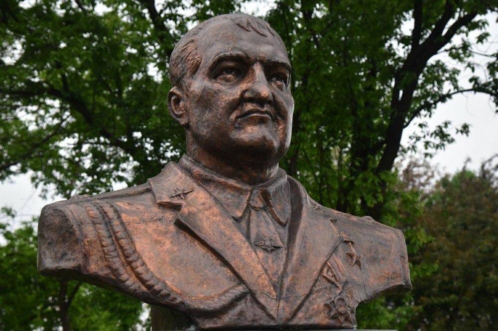 Денис Пушилин - В Донецке почтили память легендарного военного командира - politnavigator.net - ДНР - Донецк - респ. Алания - Донбасс - Владикавказ