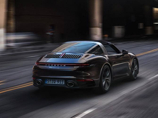 Объявлены цены на новый Porsche 911 Targa - autostat.ru
