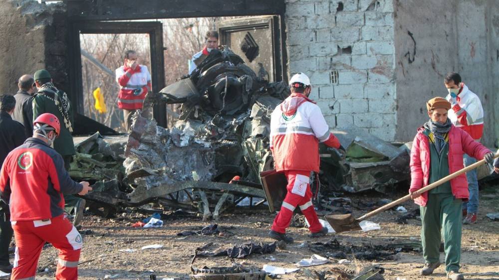 Денис Шмыгаль - Украина пригрозила «преследовать» Иран за сбитый «Боинг», если не сможет договориться - riafan.ru - Украина - Киев - Иран - Тегеран