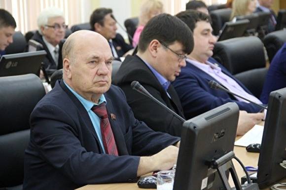 В Забайкалье умер депутат, у которого был коронавирус. СМИ узнали об этом благодаря ДТП - znak.com - Чита - Краснокаменск