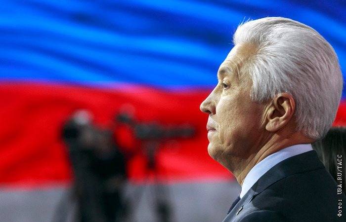 Владимир Путин - Владимир Васильев - Глава Дагестана предложил дать силам правопорядка больше полномочий из-за коронавируса - interfax.ru - Москва - Россия - респ. Дагестан