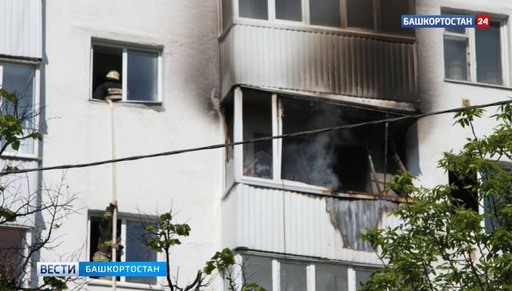 Пожар в уфимской многоэтажке: жильцы эвакуированы - vesti.ru - Башкирия - Уфа