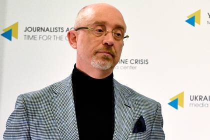Андрей Ермак - Алексей Резников - Украина решила включить в переговоры по Донбассу священников и спортсменов - lenta.ru - Украина - Киев - Луганская обл. - с. Донбасс - Донецкая обл.
