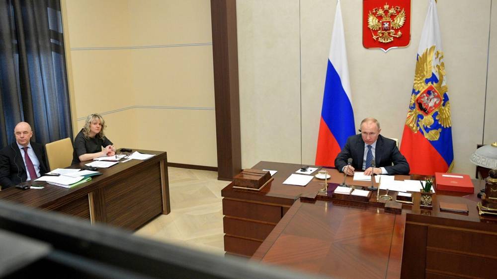 Владимир Путин - Михаил Мишустин - Путин проведет 19 мая совещание о выплатах медикам - riafan.ru - Москва - Россия