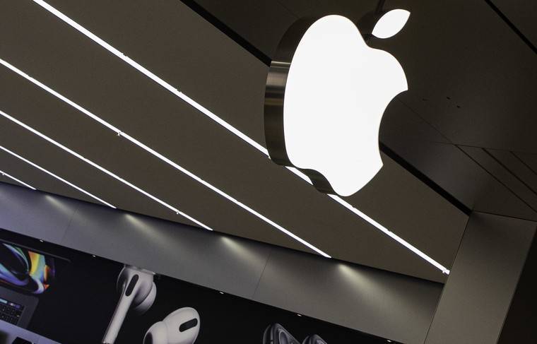 Apple обвинили в организации слежки для России и Китая - news.ru - Россия - Китай - США