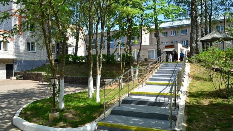 В Смоленской области выявили третью вспышку коронавируса в доме престарелых - newizv.ru - Смоленская обл.