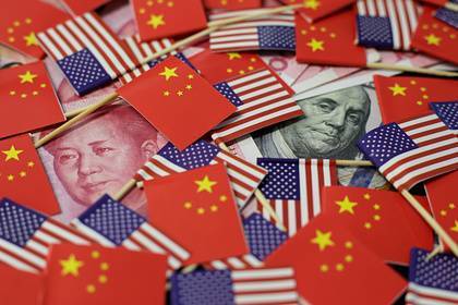 Си Цзиньпин - США раскритиковали Китай за раздачу денег пострадавшим от коронавируса странам - lenta.ru - Россия - Китай - США