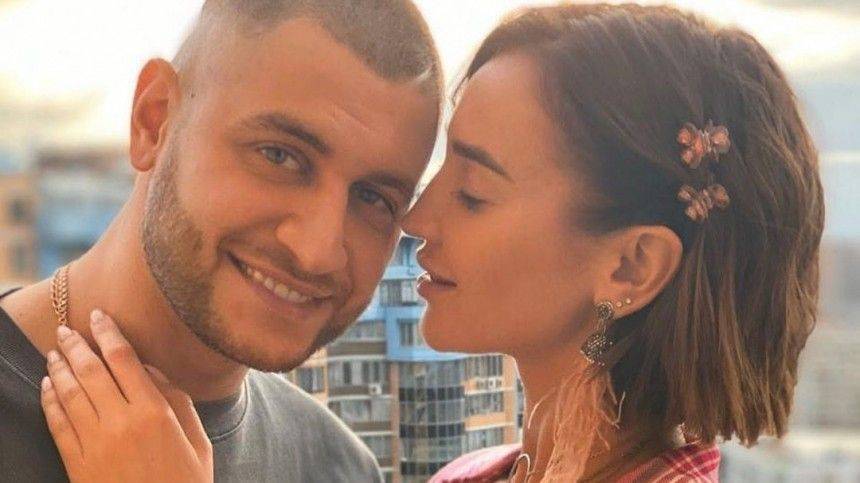 Ольга Бузова - Давид Манукян - «У меня их уже 30!»: Бузова отчитала Манукяна за плюшевого медведя - 5-tv.ru