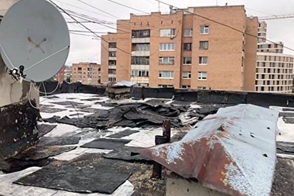 Из розеток в российской многоэтажке полилась вода - newtvnews.ru - Тюмень