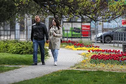 Роман Вильфанд - Россиян призвали подождать тепла до конца мая - lenta.ru - Россия