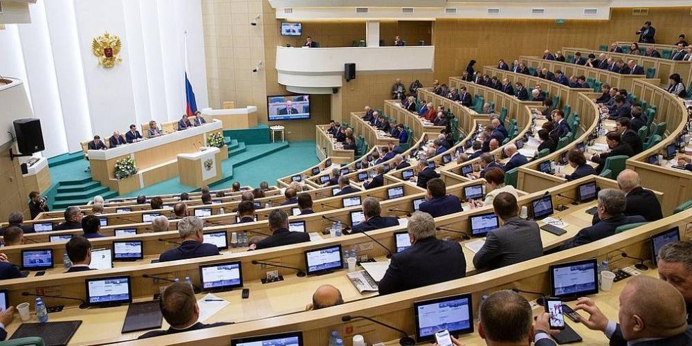 Олег Морозов - В Совете Федерации отреагировали на новые требования Японии по Курилам - ruposters.ru - Россия - Япония