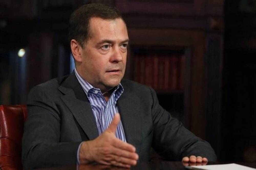 Дмитрий Медведев - Медведев: Нынешнему кризису пока что не видно конца - mk.ru - Россия