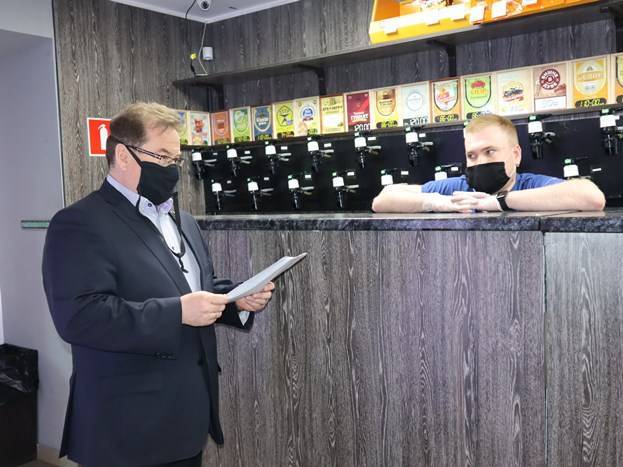 В Глазове установят запрет на продажу алкоголя в многоквартирных домах - gorodglazov.com - Удмуртия - Запрет