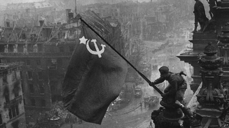 Франц Клинцевич - Клинцевич: разговоры про «русских оккупантов» — первый признак реставрации фашизма - polit.info - Россия - Германия - ГДР