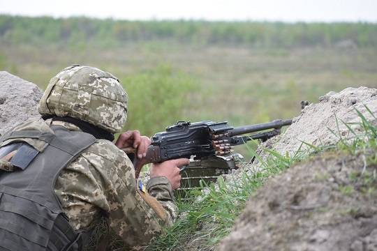 В Минобороны Украины заявили о переброске российских танков в Донбасс - versia.ru