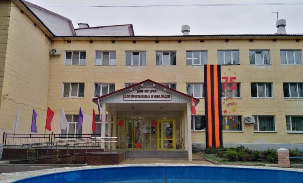 Николай Алимов - “Просто человека просквозило”: директор волгоградского психоневрологического интерната отрицает вспышку ковид - readovka.news - Волгоград - Волгоградская обл.