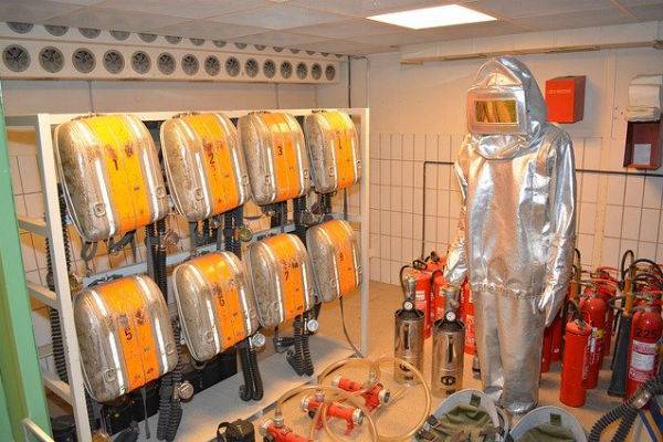Российские богачи начали массово скупать бункеры - trud.ru - Москва - Россия - США