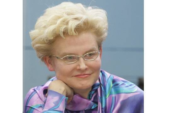 Елена Малышева - Малышева заявила об уязвимости перед COVID-19 людей с ожирением - versia.ru - Россия