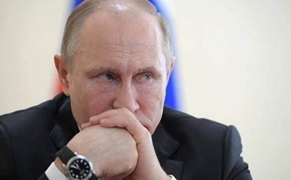 Владимир Путин - ВЦИОМ зафиксировал антирекорд: президенту РФ доверяют лишь 27% жителей России - newsland.com - Россия