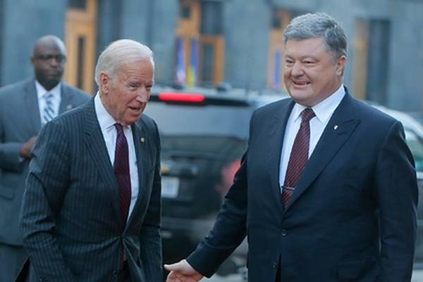 Петр Порошенко - Андрей Деркач - Джо Байден - Порошенко хвастался Байдену повышением коммунальных тарифов - newtvnews.ru - США - Украина
