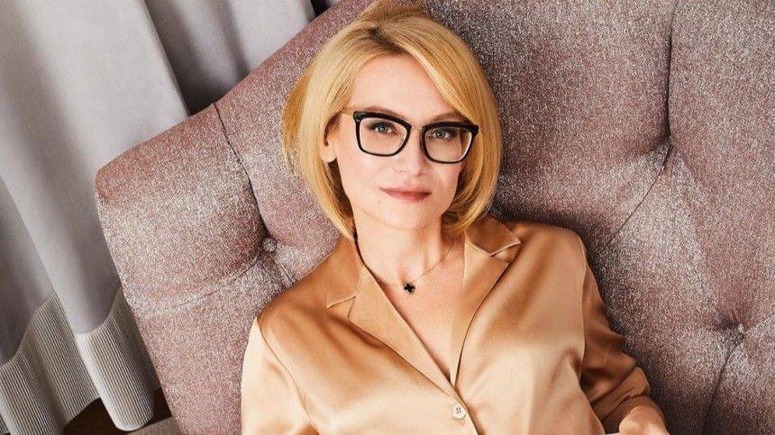 Александр Васильев - Эвелина Хромченко - Надежда Бабкина - «Похудели»: Хромченко показала выздоровевших Бабкину и Васильева - 5-tv.ru