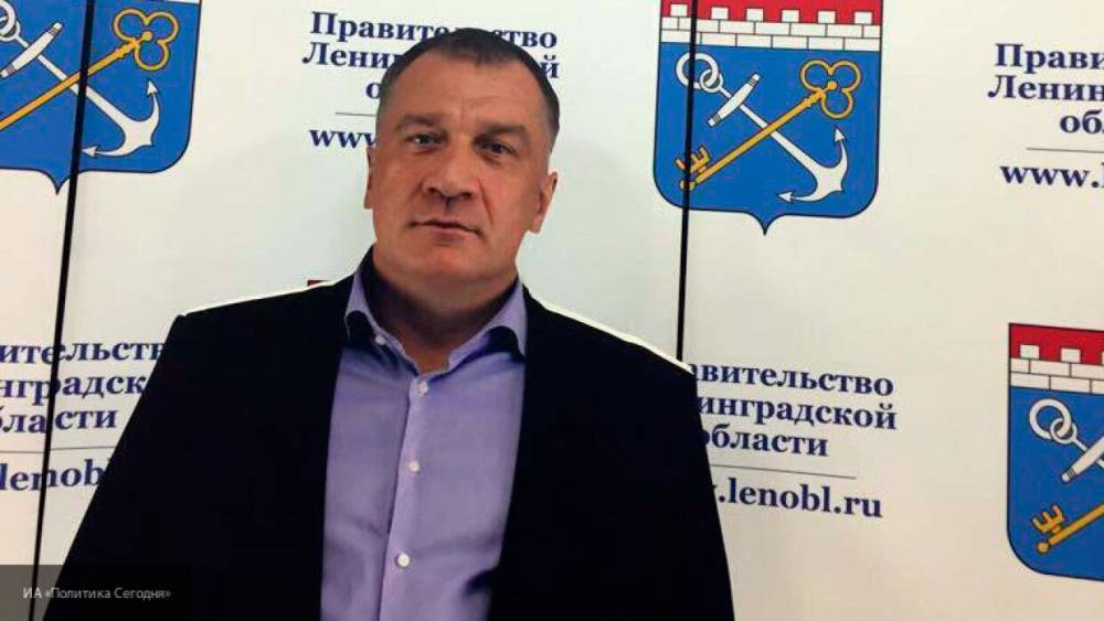 Владимир Петров - Максим Шугалей - Самер Суэйфан - Депутат ЗакСа Петров рассказал о впечатлениях от просмотра фильма "Шугалей" - politexpert.net - Россия - Ленинградская обл. - Ливия