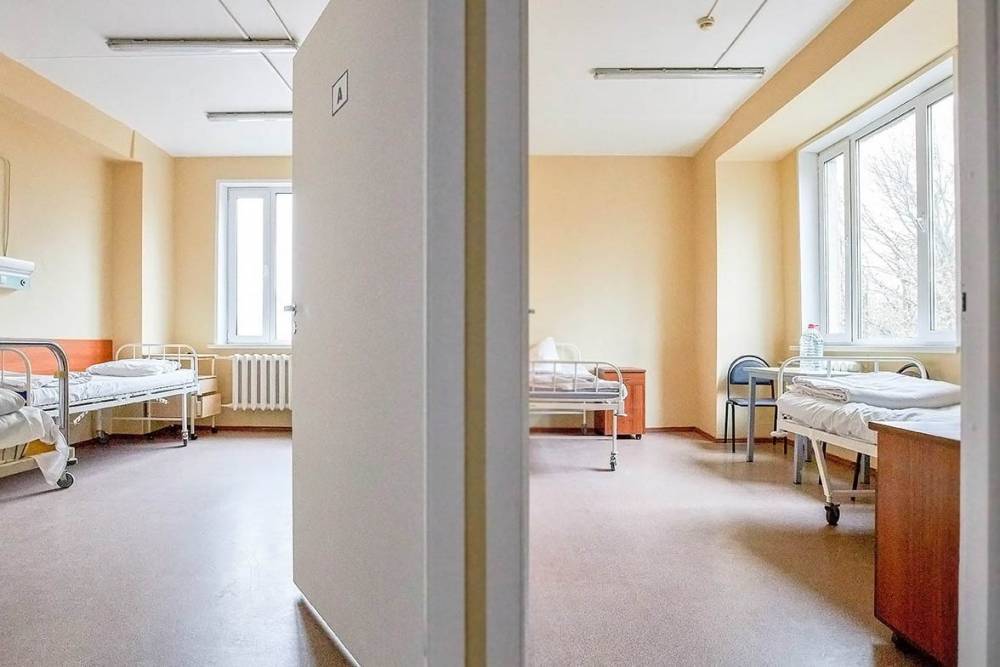 Более 170 человек с подозрением на COVID-19 поступили в Филатовскую больницу - vm.ru - Россия - Москва