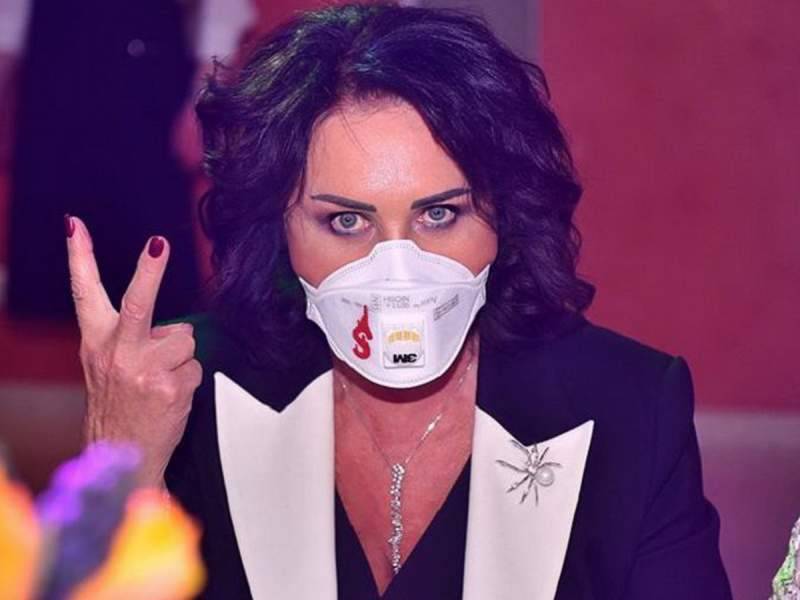 Надежда Бабкина - Надежда Бабкина впервые показалась на публике после тяжёлой болезни - dayonline.ru