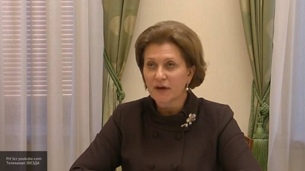 Анна Попова - Попова назвала ошибочным мнение, что многие россияне переболели COVID-19 в начале года - politros.com - Россия