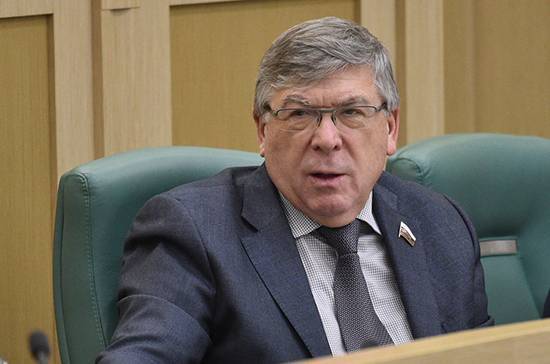 Валерий Рязанский - Рязанский посоветовал не планировать отдых за границей в этом году - pnp.ru