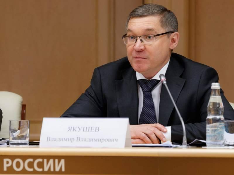 Владимир Якушев - Дмитрий Волков - Никита Стасишин - Глава Минстроя Якушев заразился коронавирусом - dayonline.ru - Россия