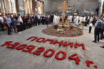 Вячеслав Битаров - В Северной Осетии отказались праздновать окончание Второй мировой из-за Беслана - lenta.ru - респ. Алания